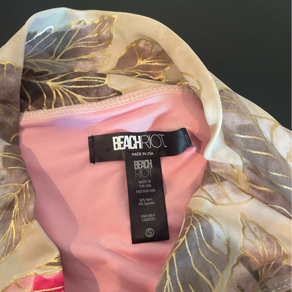 Beach Riot Hibiscus Swim Set - Picture 8 of 9